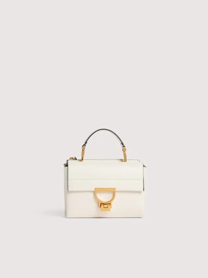 Arlettis Small