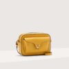 Coccinelle Beat Soft Small Coccinelle Beat Soft Small