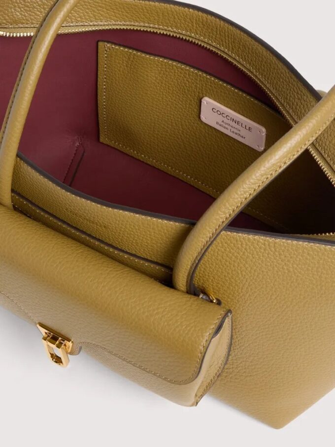 Coccinelle Double Beat Medium