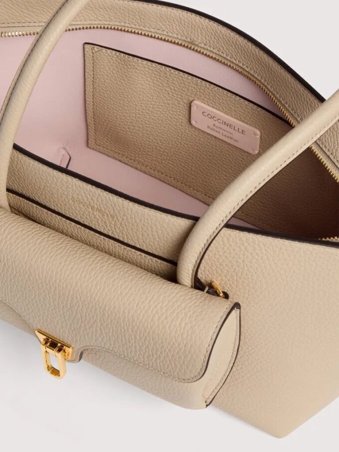 Coccinelle Double Beat Medium