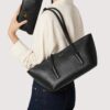 Coccinelle Double Beat Medium