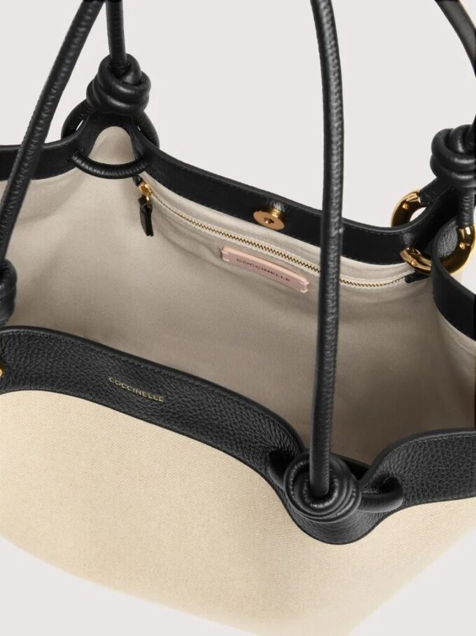 Coccinelle Finn Medium