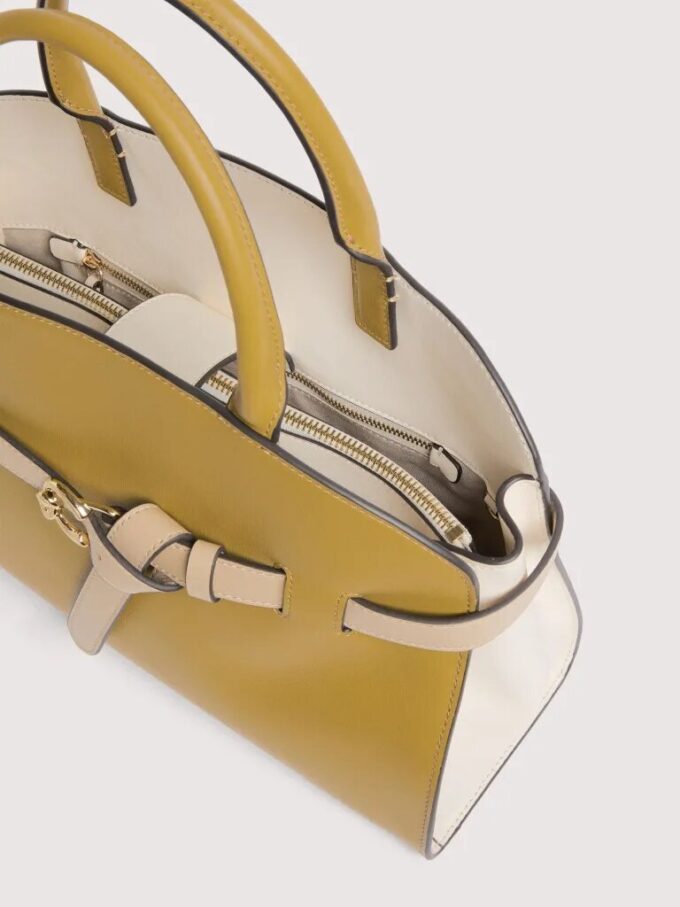 Coccinelle Sabine Medium