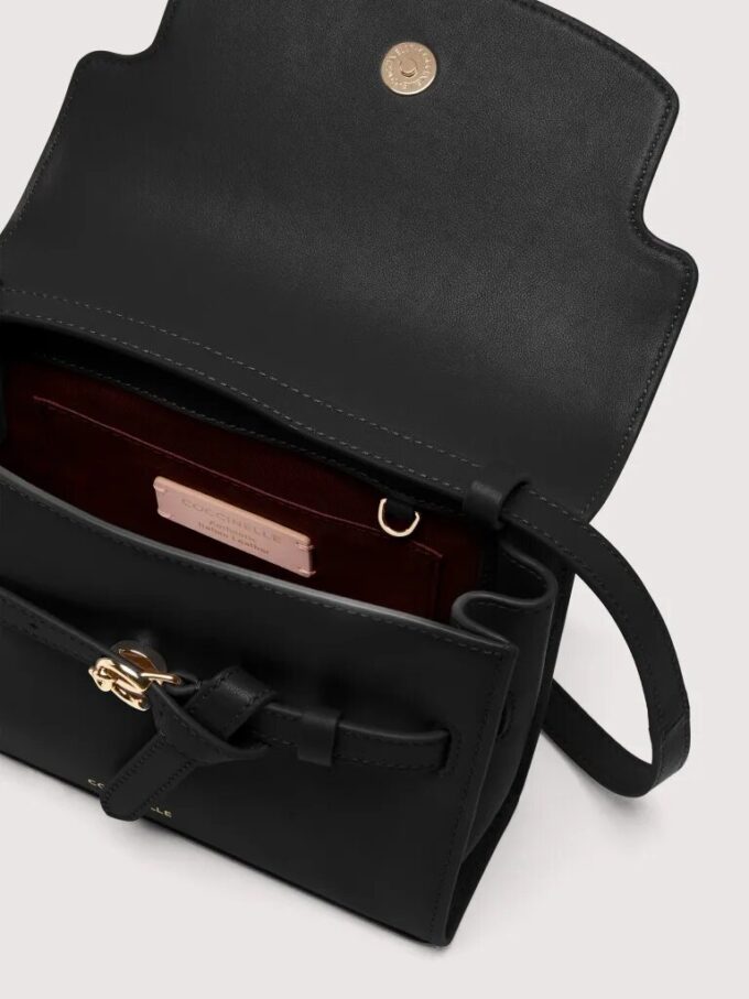 Coccinelle Sabine Small