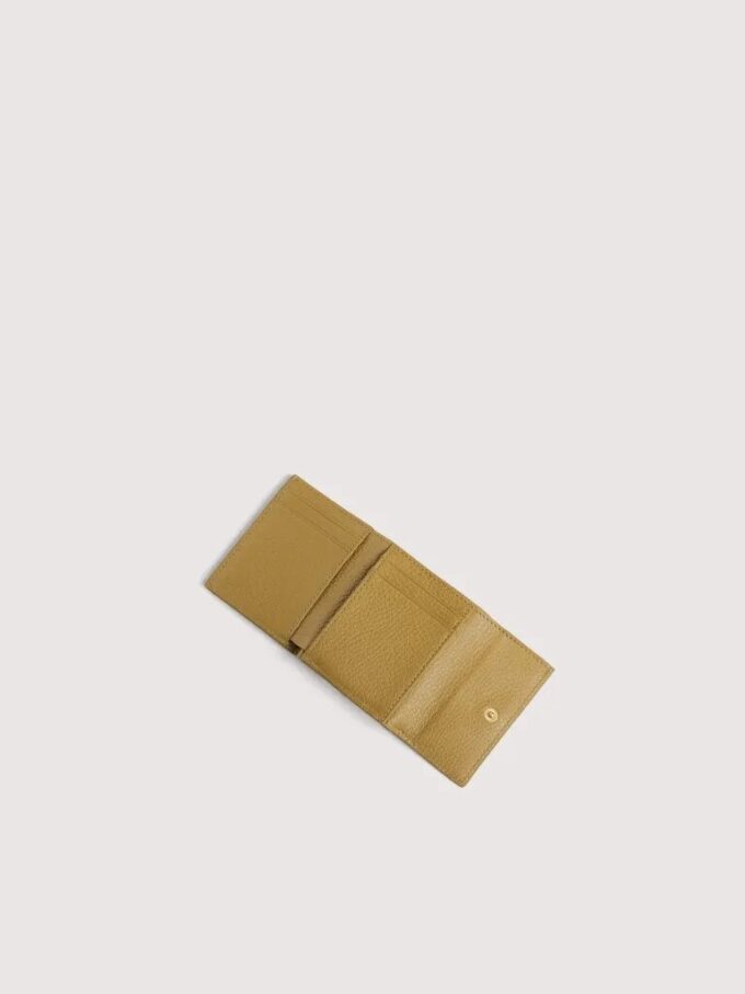Piccoli accessori metallici